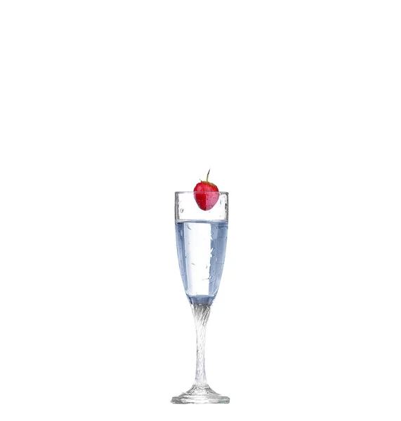 Salpicadura de fresa en una copa de cóctel en blanco —  Fotos de Stock