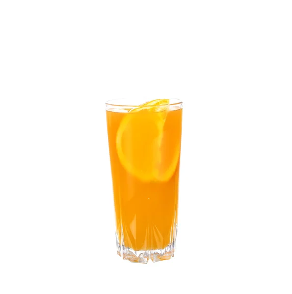 Copo de suco de laranja com peaces de laranja dentro — Fotografia de Stock