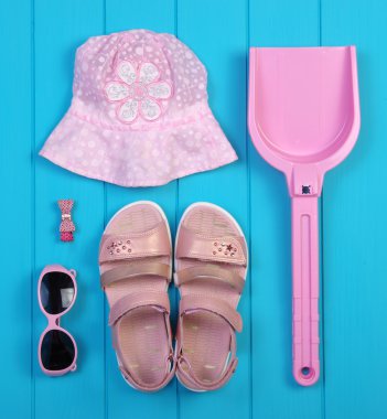 Kızın yaz aksesuarları 