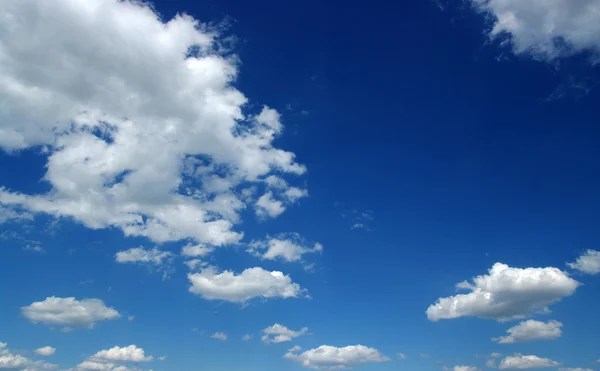 Fehér felhők — Stock Fotó
