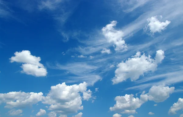 White clouds — Stock Photo, Image