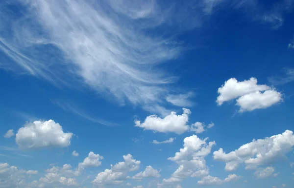 White clouds — Stock Photo, Image