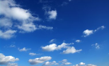 mavi gökyüzünün arkaplanı