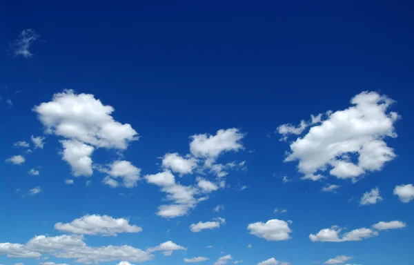 Hintergrund des blauen Himmels — Stockfoto