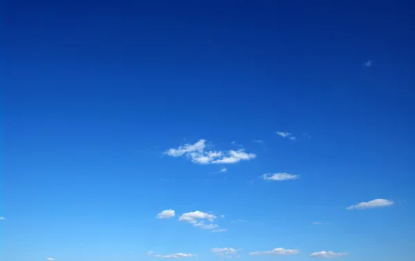 Bakgrund av blå himmel — Stockfoto