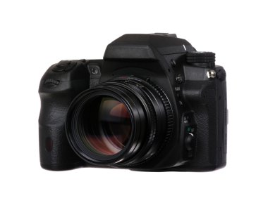 beyaz izole lense sahip dijital fotoğraf makinesi