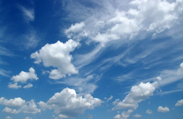 Blue sky and white clouds — Stock Photo, Image