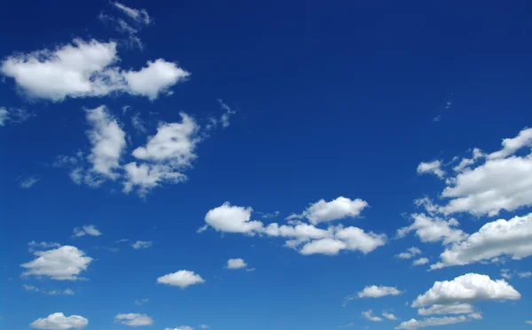 Blue sky and white clouds — Stock Photo, Image