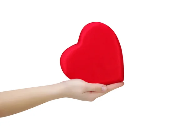 Rött hjärta i handen — Stockfoto