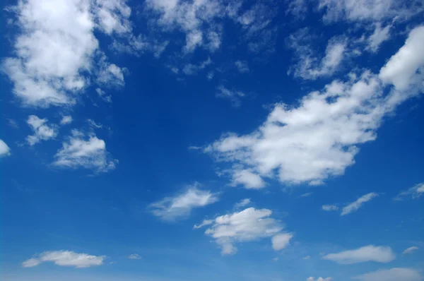 Blue sky and white clouds — Stock Photo, Image