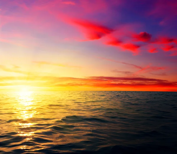 Mar y puesta de sol — Foto de Stock