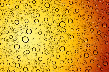 Su bardağa düşer.