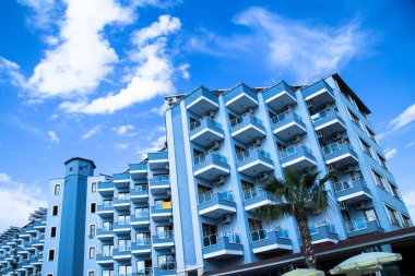 Yaz aylarında otel binası