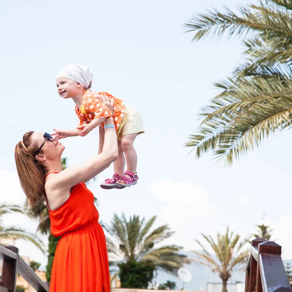 Felice madre e figlia — Foto Stock