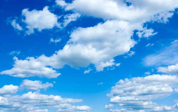 Blue sky and white clouds — Stock Photo, Image