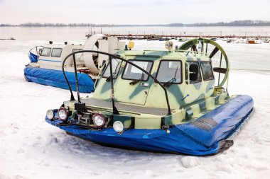 Hovercraft taşıyıcılar, Volga setin içinde kış günü