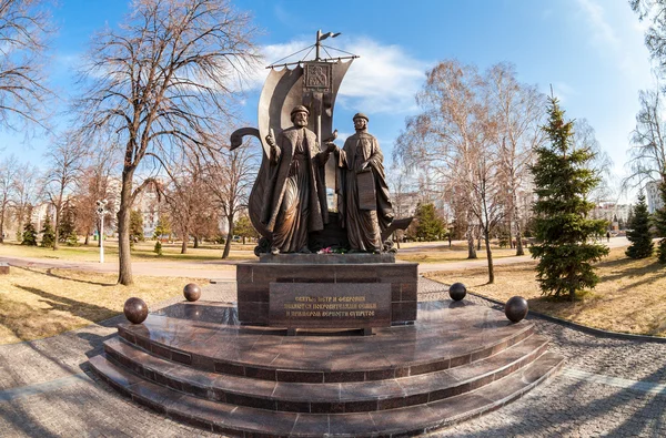 Monument of Saints Peter and Fevronia of Murom — Stock Photo, Image