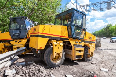 Ağır inşaat makinaları Park yakınındaki yapım aşamasında 