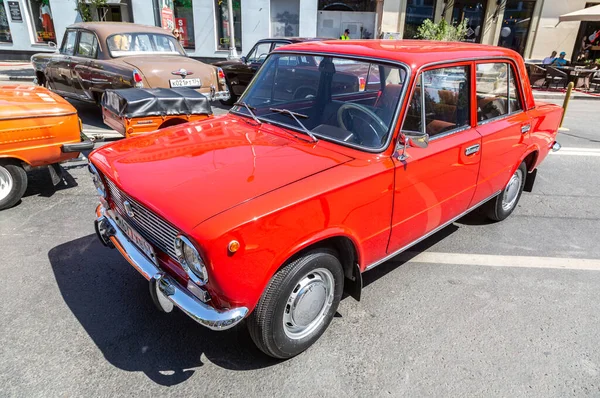 Samara Rusia Junio 2019 Automóvil Retro Soviético Lada 2101 Estacionado —  Fotos de Stock