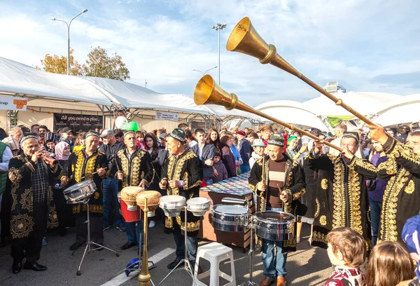 Samara Rússia Outubro 2019 Músicos Étnicos Uzbeques Tocando Instrumentos Tradicionais — Fotografia de Stock