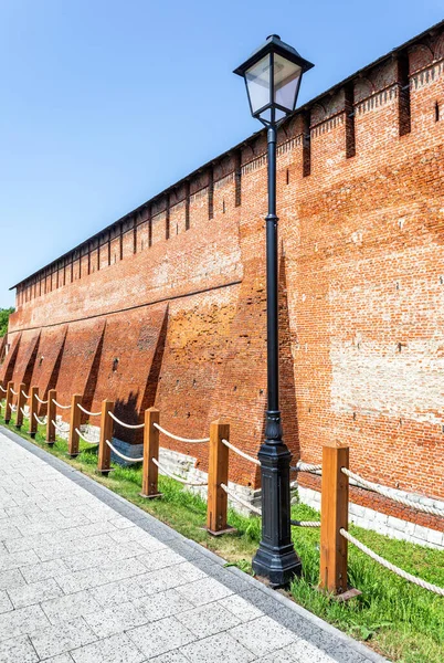 Röd Tegelvägg Medeltida Kolomna Kreml Rysk Historia Sightseeing Och Antik — Stockfoto