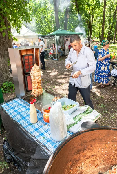 Samara Russia Maggio 2016 Cucinare Carne Kebab Tradizionale Fast Food — Foto Stock