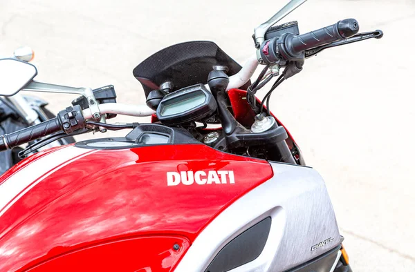 Samara Russia May 2019 Emblem Dukati Sport Red Motorcycle Ducati — Stock Photo, Image