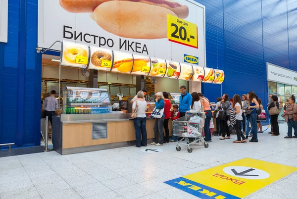 SAMARA, RUSSIA - 6 SETTEMBRE 2014: Caffè Bistro in IKEA Samara s — Foto Stock