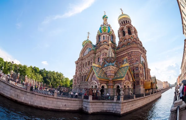 De kerk van de Verlosser op vergoten bloed — Stockfoto