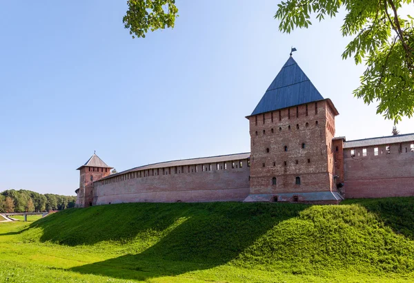 Walls of the Novgorod Kremlin, Russia. Was founded in 1044 — Stock Photo, Image