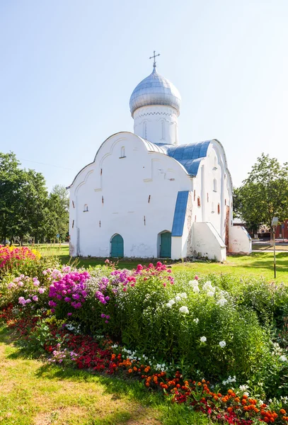 Kościół st. włosów w veliky novgorod, Federacja Rosyjska. został zbudowany w 140 — Zdjęcie stockowe