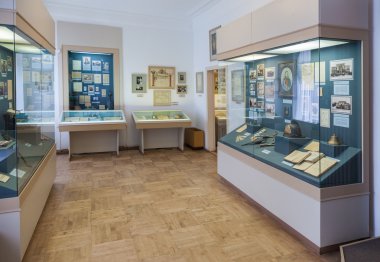 İlçe çekici Müzesi salonları iç