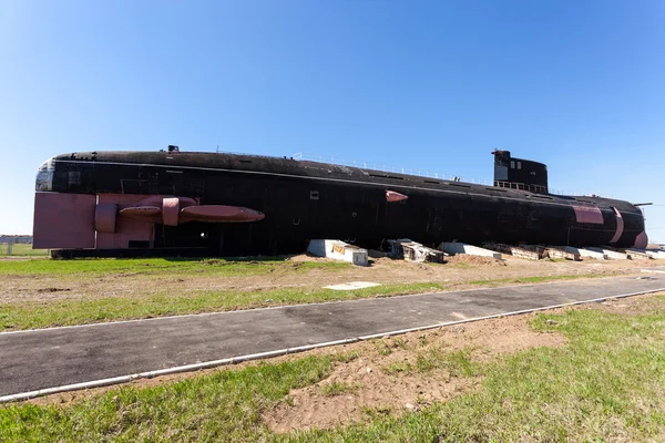 Old Soviet diesel submarine B-307 (Tango class) in Togliatti Tec — Stock Photo, Image