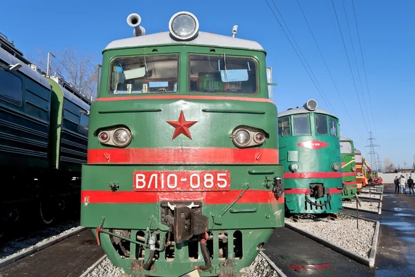 Trains at the Samara Railway Museum in sunny day — Stock Photo, Image