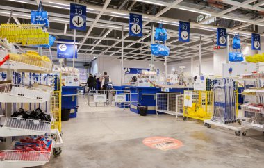 IKEA Samara mağazası iç. IKEA dünyanın en büyük f