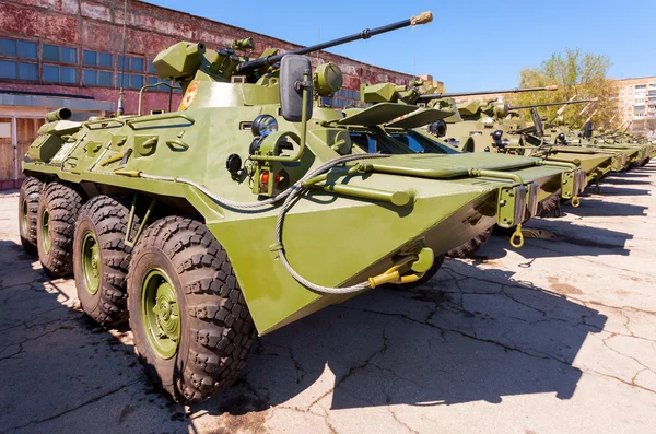 Armée russe BTR-82 véhicule blindé à roues transport de troupes — Photo