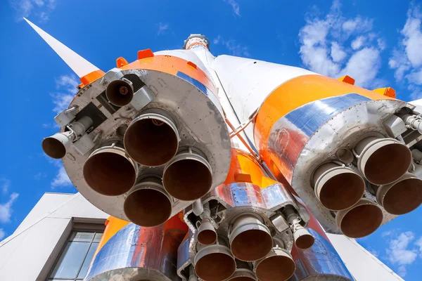 Raketentriebwerk einer Rakete vom Typ "Sojus" — Stockfoto