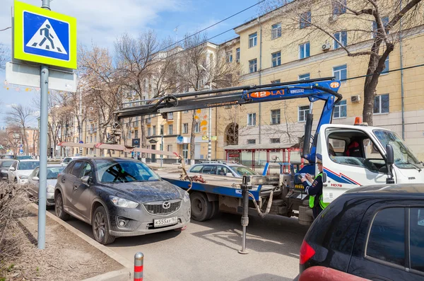 Evakuering fordon för trafikförseelser — Stockfoto