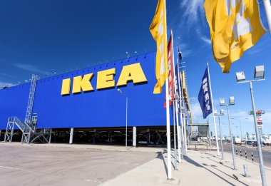 IKEA samara mağazası. IKEA dünyanın en büyük mobilya retaile olduğunu