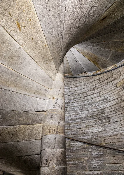 Detail of a stone spiral staircase in an old castle — Stock Photo, Image