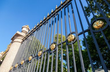 St. Petersburg, Rusya'nın yaz bahçe çit