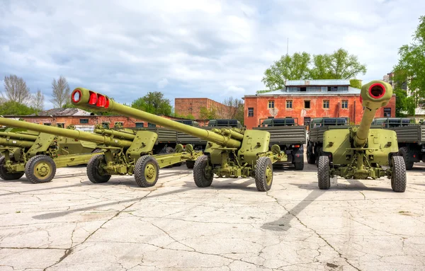 Russo 152 milímetros Howitzer 2A65 MSTA-B — Fotografia de Stock