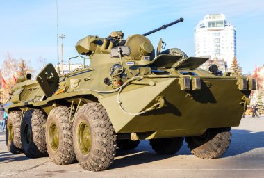 Rus Ordusu Btr-82 tekerlekli zırhlı araç personel taşıyıcı