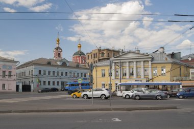 Rusya, Moskova - 11 Mayıs 2016: Yauzskaya ile sokak görünümü