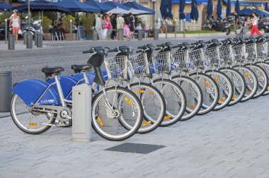 Fransa, Marsilya - 6 Ağustos 2013: Bağlantı noktası o Kiralık Bisiklet