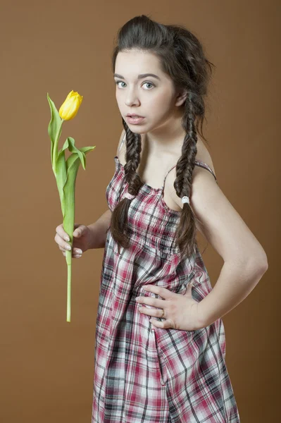 Young girl with tulips — Stock Photo, Image