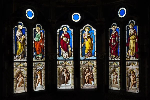 Stained Glass Castle of Blois, France (fr. chateau de Blois). — Stock Photo, Image