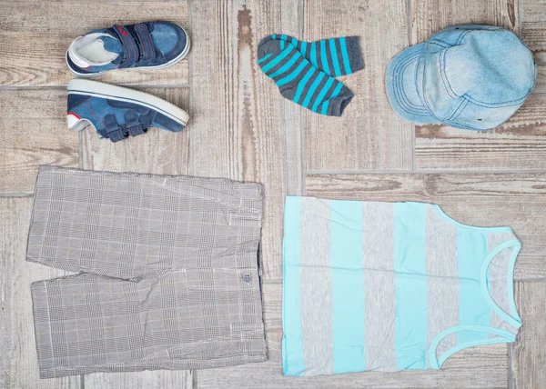Flat lay photography of boys casual outfit. — Stock Photo, Image