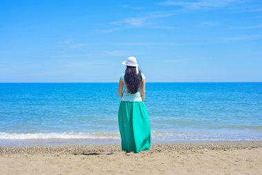 Uzun saçlı esmer çevirdim