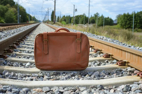 철도 빈티지 갈색 가방 — 스톡 사진